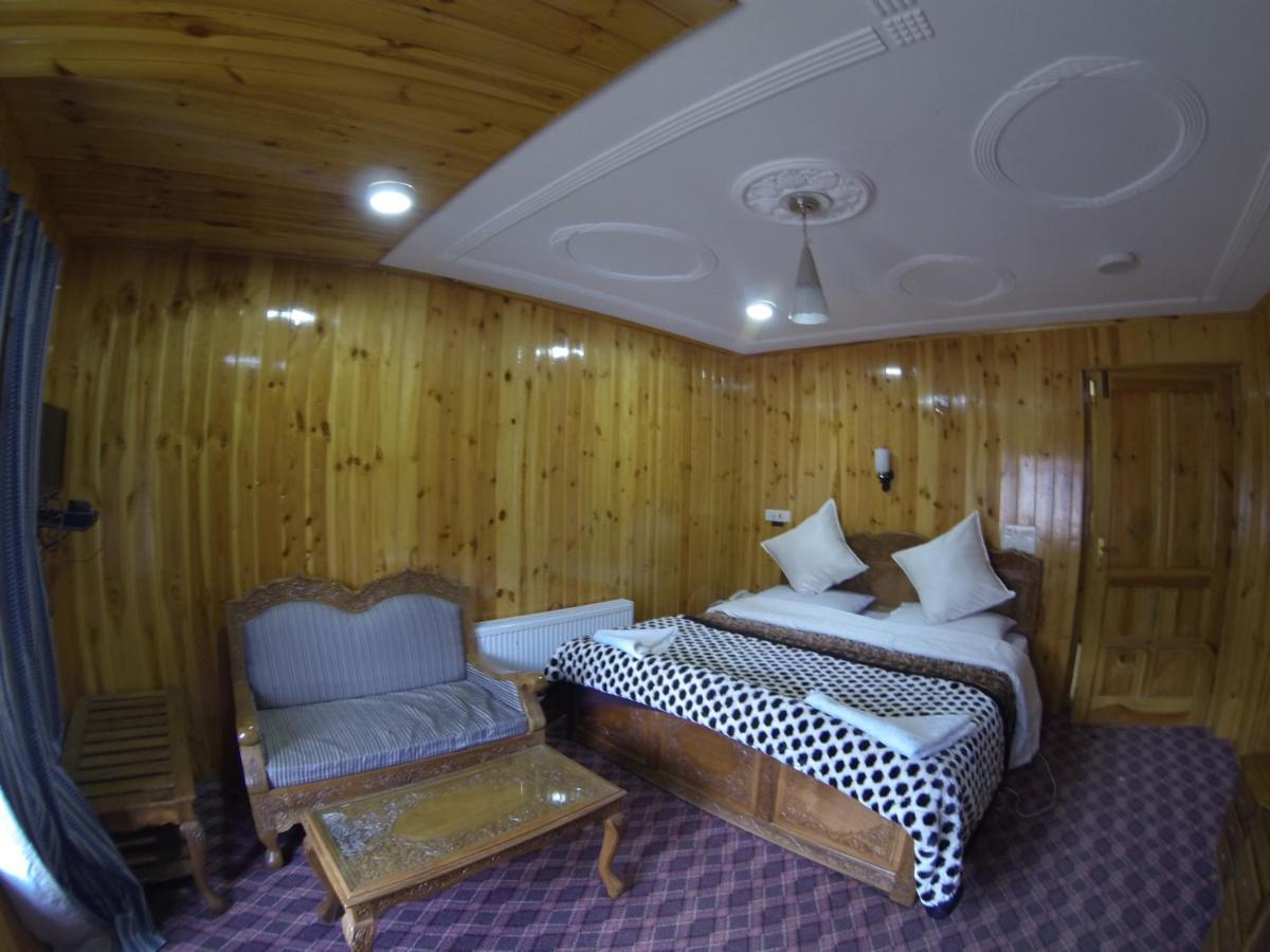 Hotel Barzman Sonāmarg 외부 사진