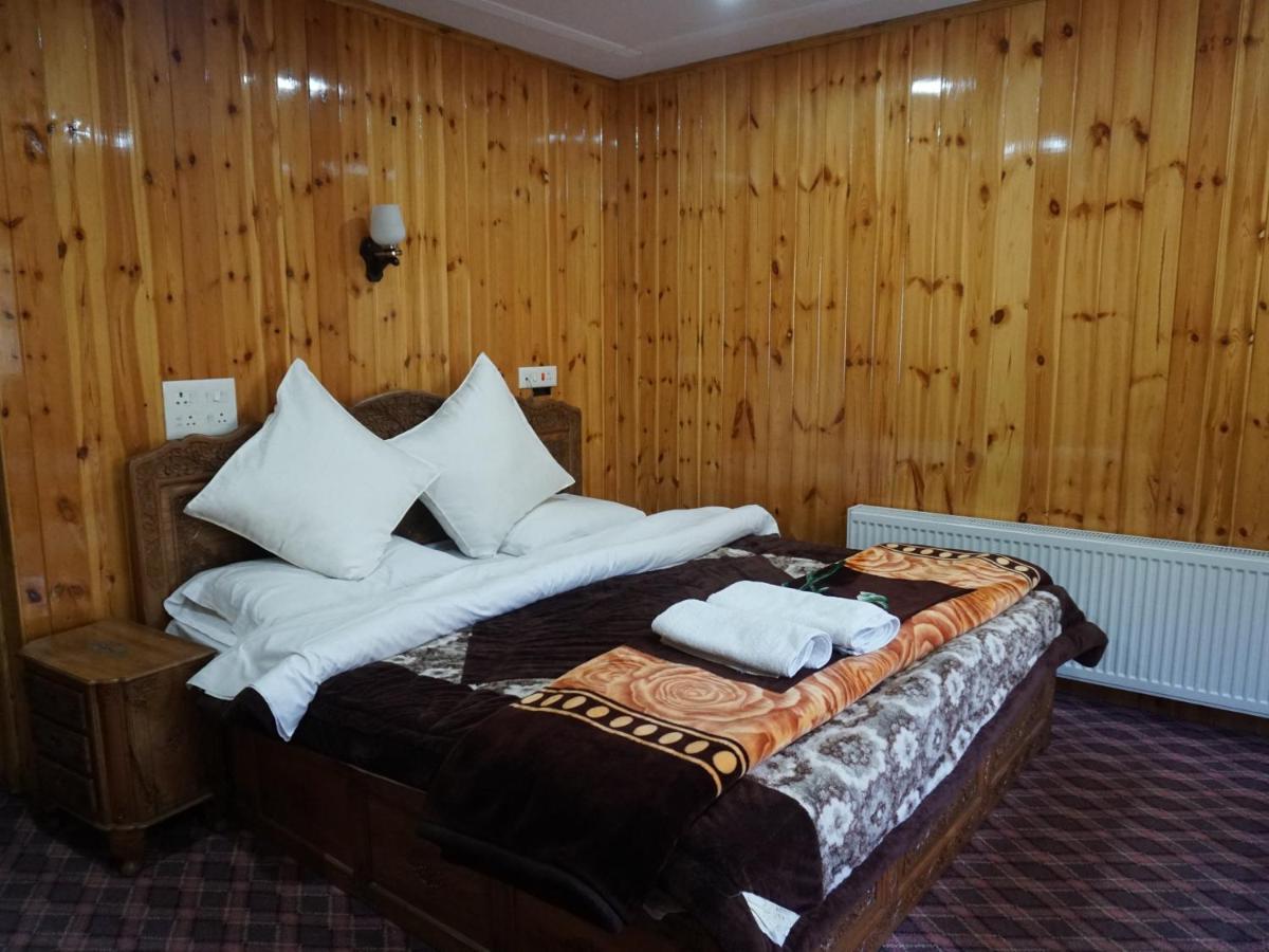 Hotel Barzman Sonāmarg 외부 사진
