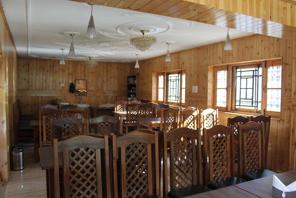 Hotel Barzman Sonāmarg 외부 사진