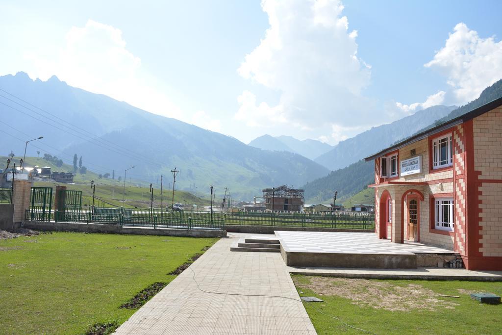 Hotel Barzman Sonāmarg 외부 사진